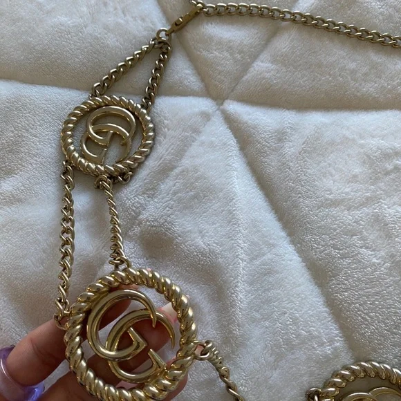 Gucci metallic chain belt with Torchon Double G